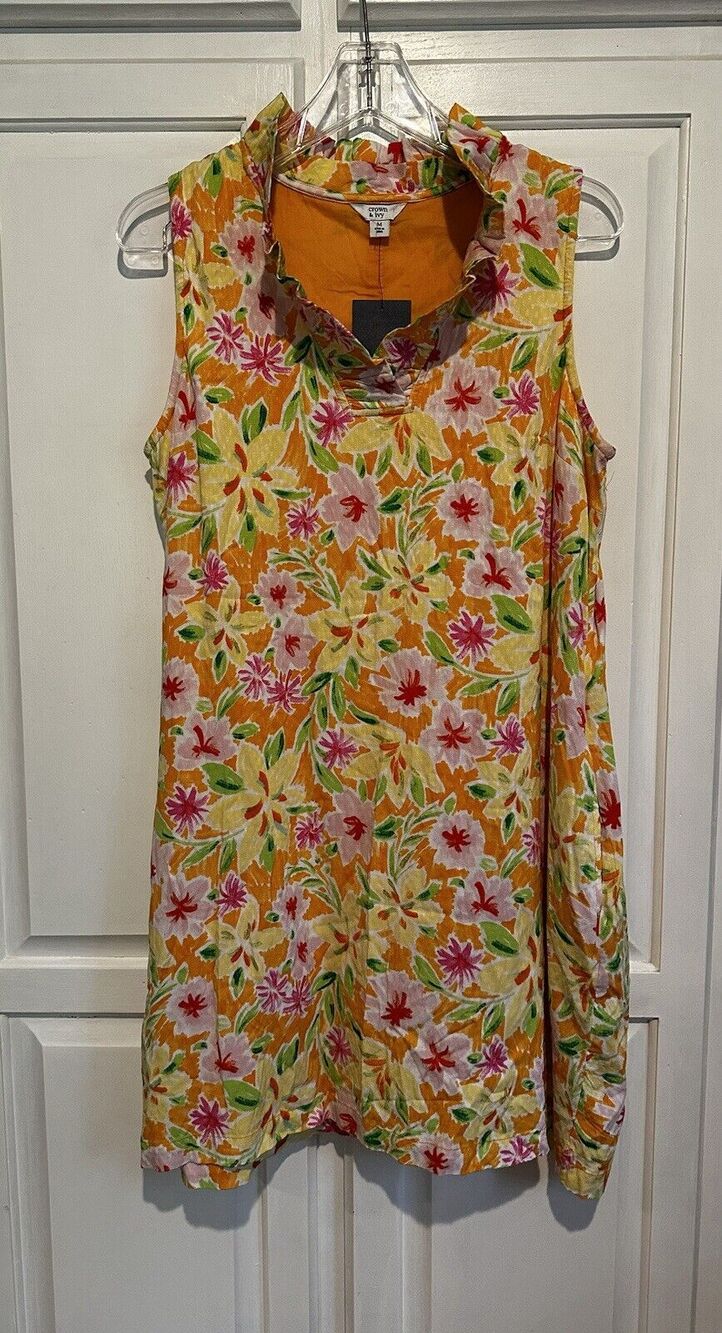 Crown And Ivy Shift Dress Size Medium Floral Sleeveless NWT Beach Costal Resort